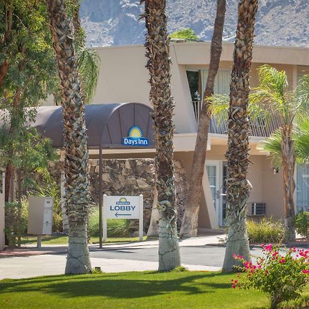 Days Inn By Wyndham Palm Springs Zewnętrze zdjęcie